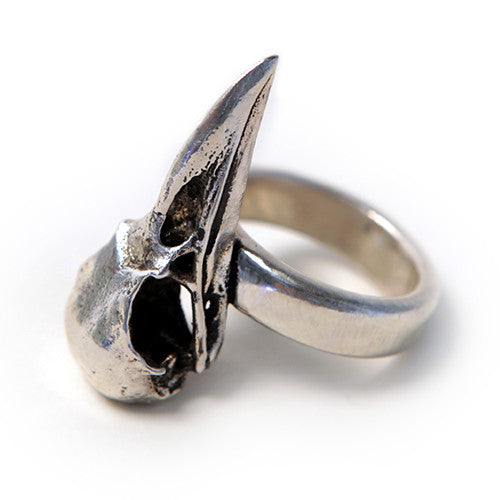 Raven Ring